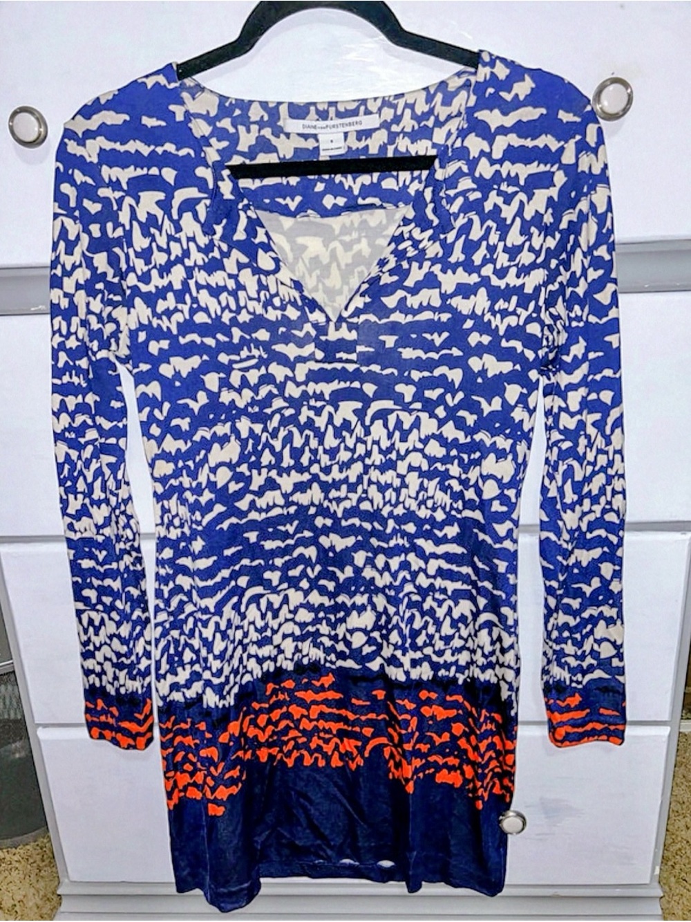 Diane von Furstenberg Blue Printed V-Neck Sheath Dress Women’s Size 6